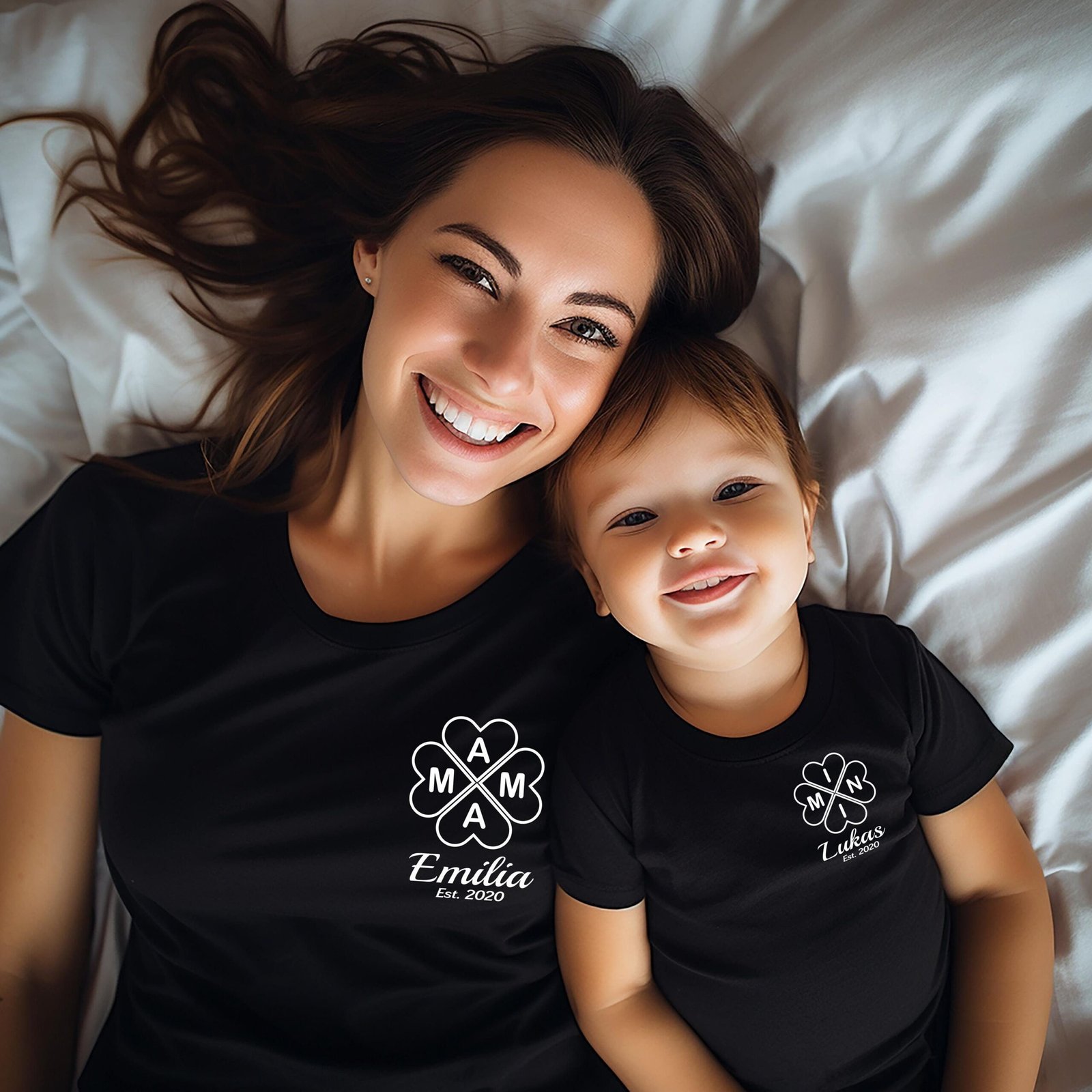 Personalisiertes T-Shirt Papa, Mama, Mini, Baby, Oma und Opa Outfit I Familienoutfit I Papa Mama Mini Baby I Familien outfit I