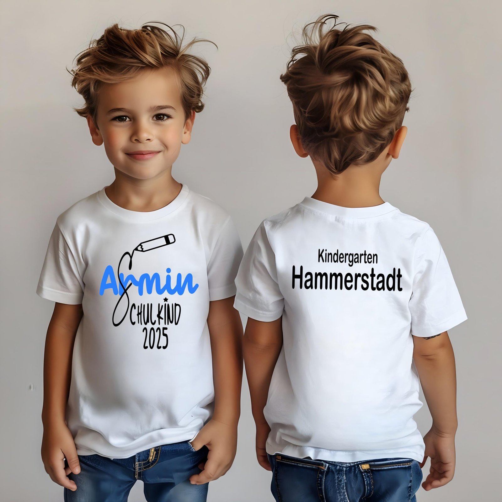 Personalisiertes Einschulungs-T-Shirt in Weiß mit Kindergarten-Namen – Perfekt für Gruppenfotos! | T-Shirt Schulkind 2025 – Mit Wunschnamen